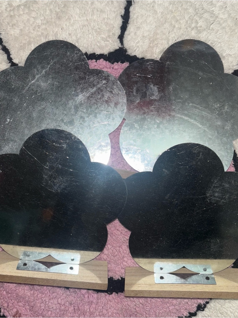 Set of 4 Galvanized Metal Flower Decor